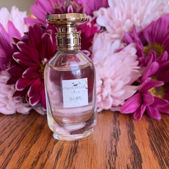 Coach Dreams Pink Eau de Parfum - Picture 5 of 6